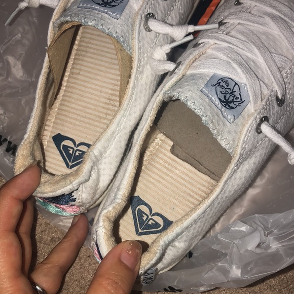 Roxy white slip on shoes - Picture 5 of 9